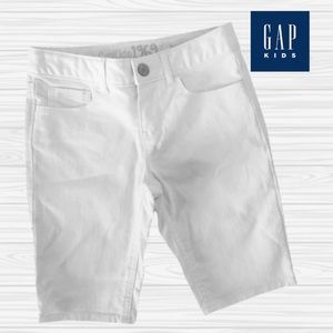 Like New Bermuda Shorts